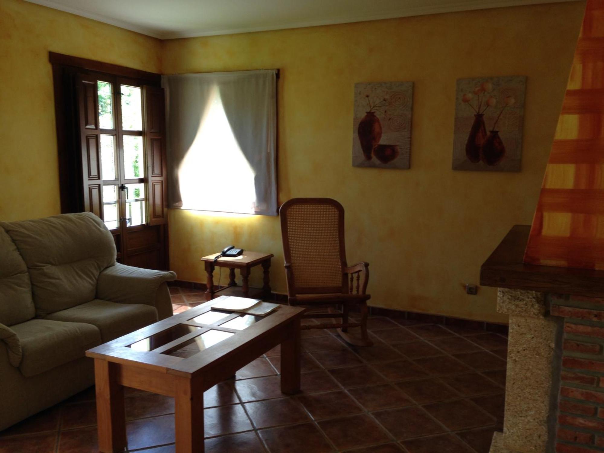 Hotel Rural La Lluriga La Galguera Bilik gambar